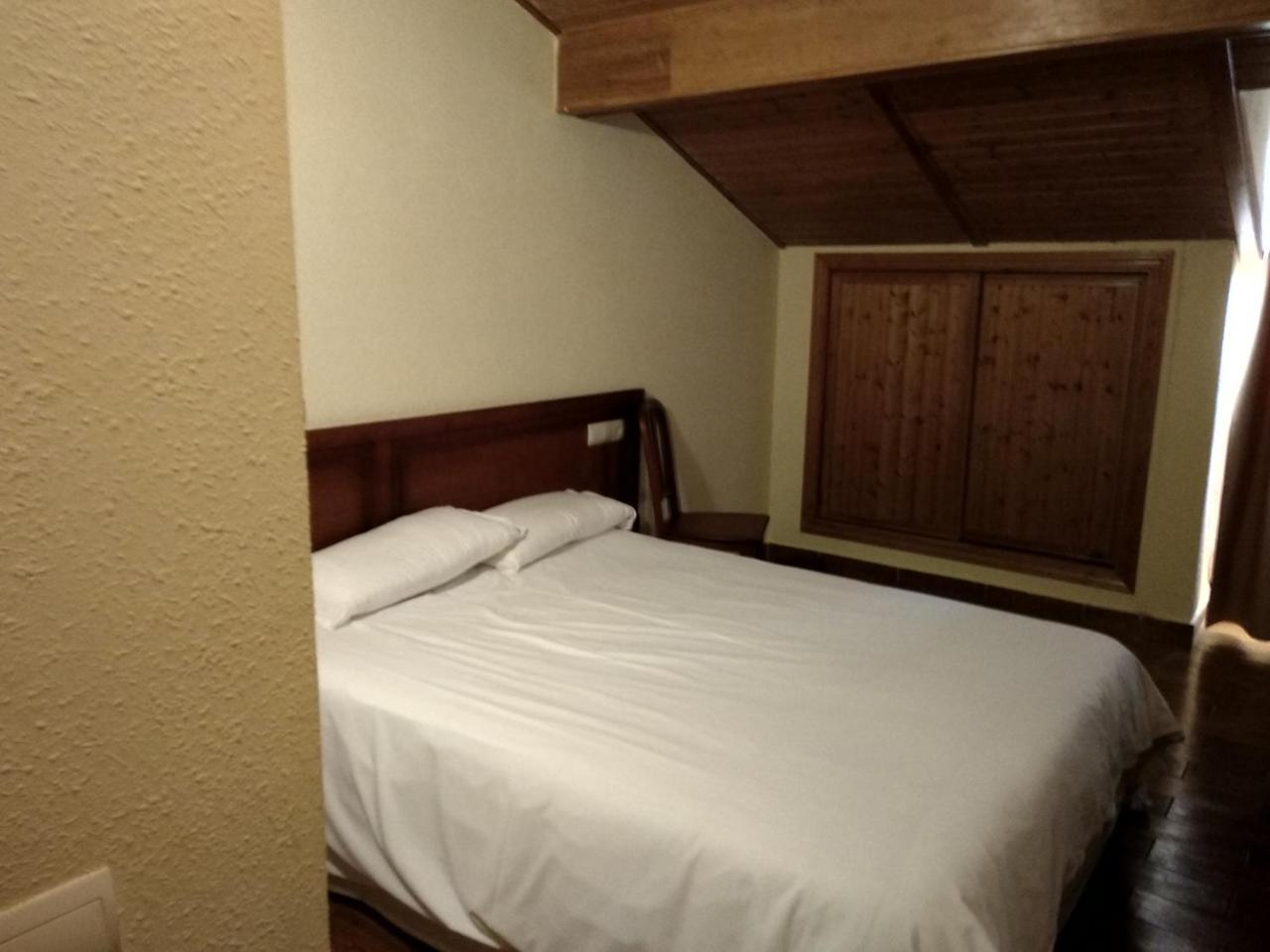 Hotel Sierra Oriente Guadarrama Exterior photo